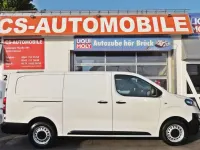 Gebraucht Opel Vivaro-e Combi 122 PS (89 kW) 2022 Weiß Van / Kleinbus