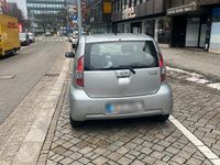 Gebraucht Daihatsu Sirion 69 PS (50 kW) 2008 Silber Kleinwagen