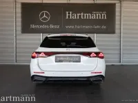Gebraucht Mercedes E450 Premium 381 PS (280 kW) 2024 Opalithweiß bright Kombi
