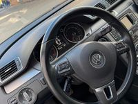 Second-hand VW Passat 140 CP (102 kW) 2014 Albastru Break