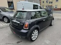 Gebraucht Mini Cooper 120 PS (88 kW) 2007 Schwarz Kleinwagen