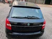 Gebraucht Skoda Fabia 60 PS (44 kW) 2013 Schwarz Kombi