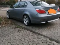 Gebraucht BMW 550 367 PS (269 kW) 2006 Grau Limousine