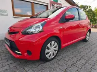Gebraucht Toyota Aygo Cool 68 PS (50 kW) 2013 Super red v Kleinwagen
