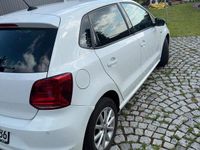 Gebraucht VW Polo LOUNGE 90 PS (66 kW) 2015 Weiß Kleinwagen