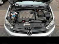 Gebraucht VW Golf VI 105 PS (77 kW) 2010 Silber Kleinwagen