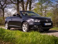 Używany VW Eos 160 KM (117 kW) 2011 Czarny Kabriolet