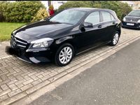 Gebraucht Mercedes 200 212 PS (155 kW) 2013 Schwarz Limousine