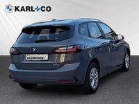 Gebraucht BMW 220 Active Tourer Performance 170 PS (125 kW) 2023 Sparkling kupfergrau metallic Van / Kleinbus