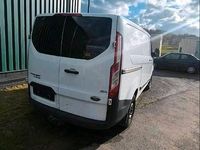 Second-hand Ford Transit Custom 101 CP (74 kW) 2015 Alb Monovolum