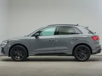 Gebraucht Audi Q3 Ambiente 150 PS (110 kW) 2022 Individuallackierungen audi exclusive SUV