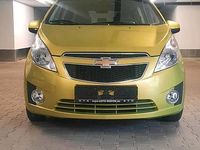 Gebraucht Chevrolet Spark 80 PS (58 kW) 2010 Grün Kleinwagen