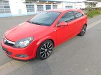 Gebraucht Opel Astra GTC Edition 105 PS (77 kW) 2008 Rot Limousine