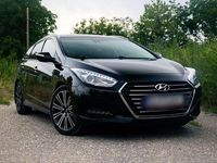 Gebraucht Hyundai i40 Premium 141 PS (103 kW) 2016 Schwarz Kombi