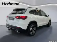 Gebraucht Mercedes GLA200 Progressive 163 PS (119 kW) 2025 Polarweiß uni SUV