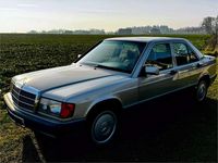 Gebraucht Mercedes 190 122 PS (89 kW) 1992 Beige Limousine