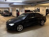 Gebraucht Audi A3 Ambiente 150 PS (110 kW) 2018 Schwarz Limousine