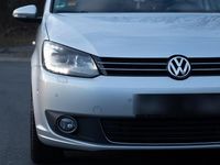 Gebraucht VW Touran Highline 140 PS (102 kW) 2012 Silber Van / Kleinbus