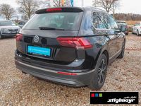 Gebraucht VW Tiguan Highline 150 PS (110 kW) 2017 Deep black perleffekt SUV