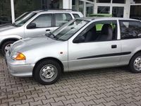 Gebraucht Suzuki Swift 53 PS (38 kW) 2001 Silber Kleinwagen