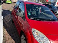 Gebraucht Renault Twingo 65 PS (47 kW) 2008 Rot Kleinwagen
