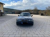Gebraucht BMW 320 170 PS (125 kW) 2003 Blau Kombi