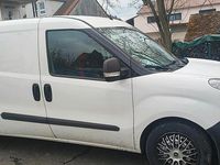 Gebraucht Opel Combo 95 PS (69 kW) 2018 Weiß Van / Kleinbus