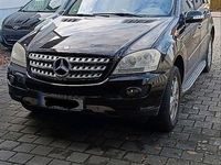 Gebraucht Mercedes ML280 190 PS (139 kW) 2007 Schwarz SUV
