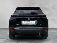 Gebraucht Peugeot 2008 GT 131 PS (96 kW) 2023 Schwarz SUV
