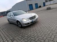 Gebraucht Mercedes E320 224 PS (164 kW) 2007 Silber Kombi