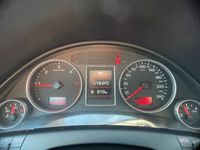 gebraucht Audi A4 2.0 TDI S-Line Ausstattung