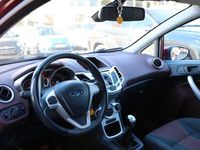 Gebraucht Ford Fiesta Titanium 82 PS (60 kW) 2011 Rot Kleinwagen