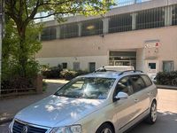 Usado VW Passat 140 HP (102 kW) 2010 Cinzento Sedan