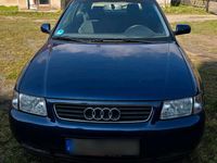 Gebraucht Audi A3 101 PS (74 kW) 1999 Blau Kleinwagen