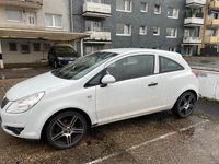Gebraucht Opel Corsa 80 PS (58 kW) 2009 Weiß Kleinwagen