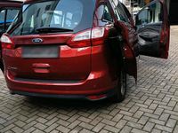 Gebraucht Ford Grand C-Max 120 PS (88 kW) 2016 Rot Van / Kleinbus