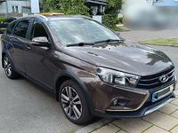 Gebraucht Lada Vesta 106 PS (77 kW) 2019 Braun Kombi