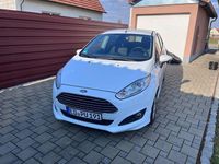 Gebraucht Ford Fiesta Titanium 101 PS (74 kW) 2014 Weiß Kleinwagen