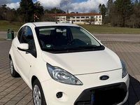 Gebraucht Ford Ka Champions Edition 69 PS (50 kW) 2012 Weiß Kleinwagen