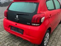 Gebraucht Peugeot 108 53 PS (38 kW) 2021 Rot Kleinwagen