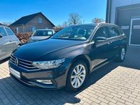 Gebraucht VW Passat Comfortline 200 PS (147 kW) 2021 Grau Kombi