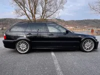 Gebraucht BMW 330 Basis 231 PS (169 kW) 2002 Schwarz Kombi