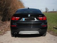 gebraucht BMW X4 2.0D steht zum Verkauf