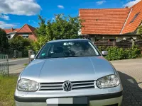 Gebraucht VW Golf IV 103 PS (75 kW) 2002 Silber Kleinwagen