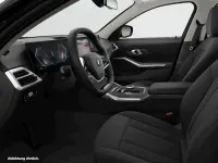Gebraucht BMW 320 190 PS (139 kW) 2025 Schwarz Limousine