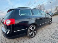 Gebraucht VW Passat 140 PS (102 kW) 2006 Schwarz Kombi
