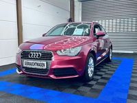 Gebraucht Audi A1 Attraction 86 PS (63 kW) 2012 Rot Kleinwagen