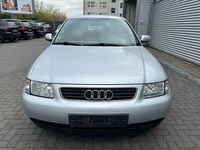 Second-hand Audi A3 Ambiente 101 CP (74 kW) 2000 Argintiu Hatchback