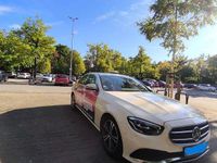 Gebraucht Mercedes E220 194 PS (142 kW) 2021 Gelb Limousine