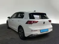 Gebraucht VW Golf VIII Goal 150 PS (110 kW) 2024 Pure white Limousine